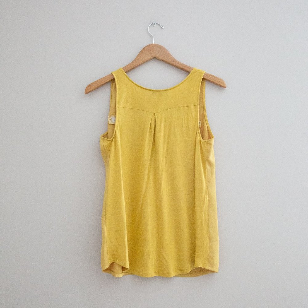Yellow Express Hudson Tank Gold Tone Hardware - Picture 3 of 3